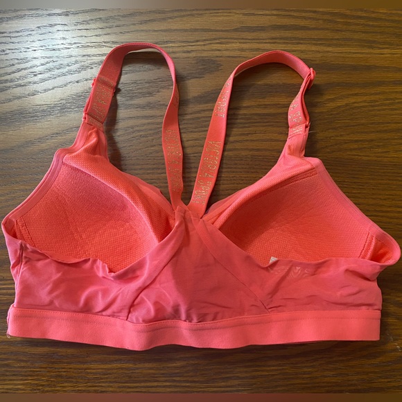 36B Pink Victoria Sport Bra - Picture 3 of 5